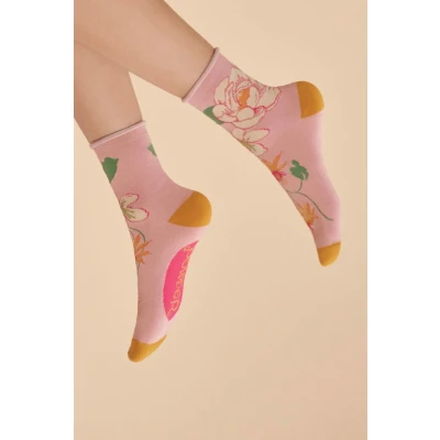 Tropical Floral Petal Ankle Socks