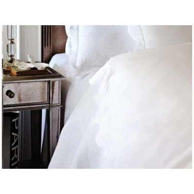 Overture Peaock Alley Ivory