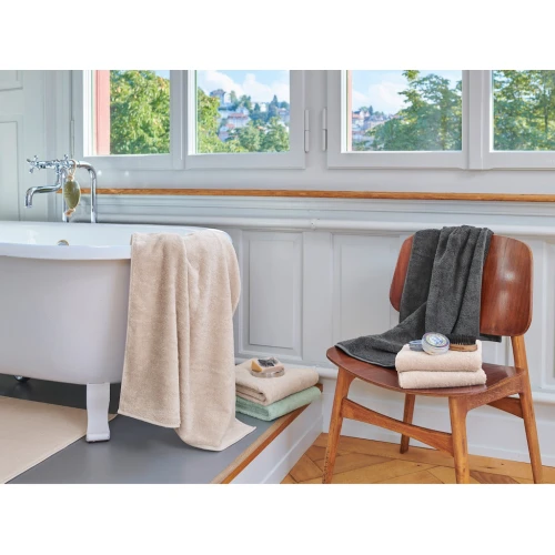 Christian Fischbacher Bath