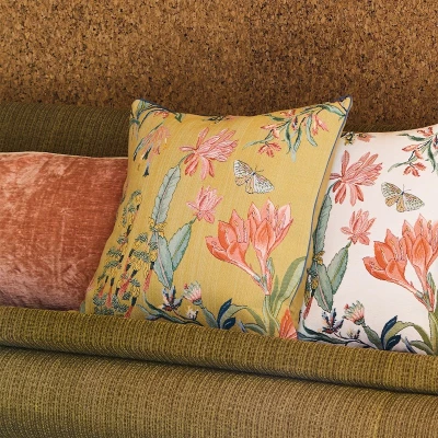 Ezio Decorative Pillow Bronze