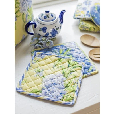 Provence Patchwork Potholder Set