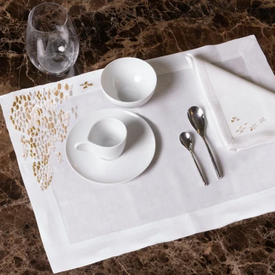 Andromeda Table Linens