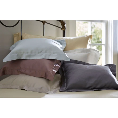 Legna Decorative Pillows