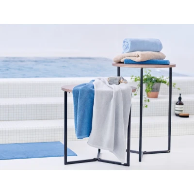 C.F. Prestige Towels