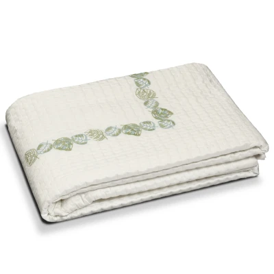 Feuillage Embroidery Positano Quilt