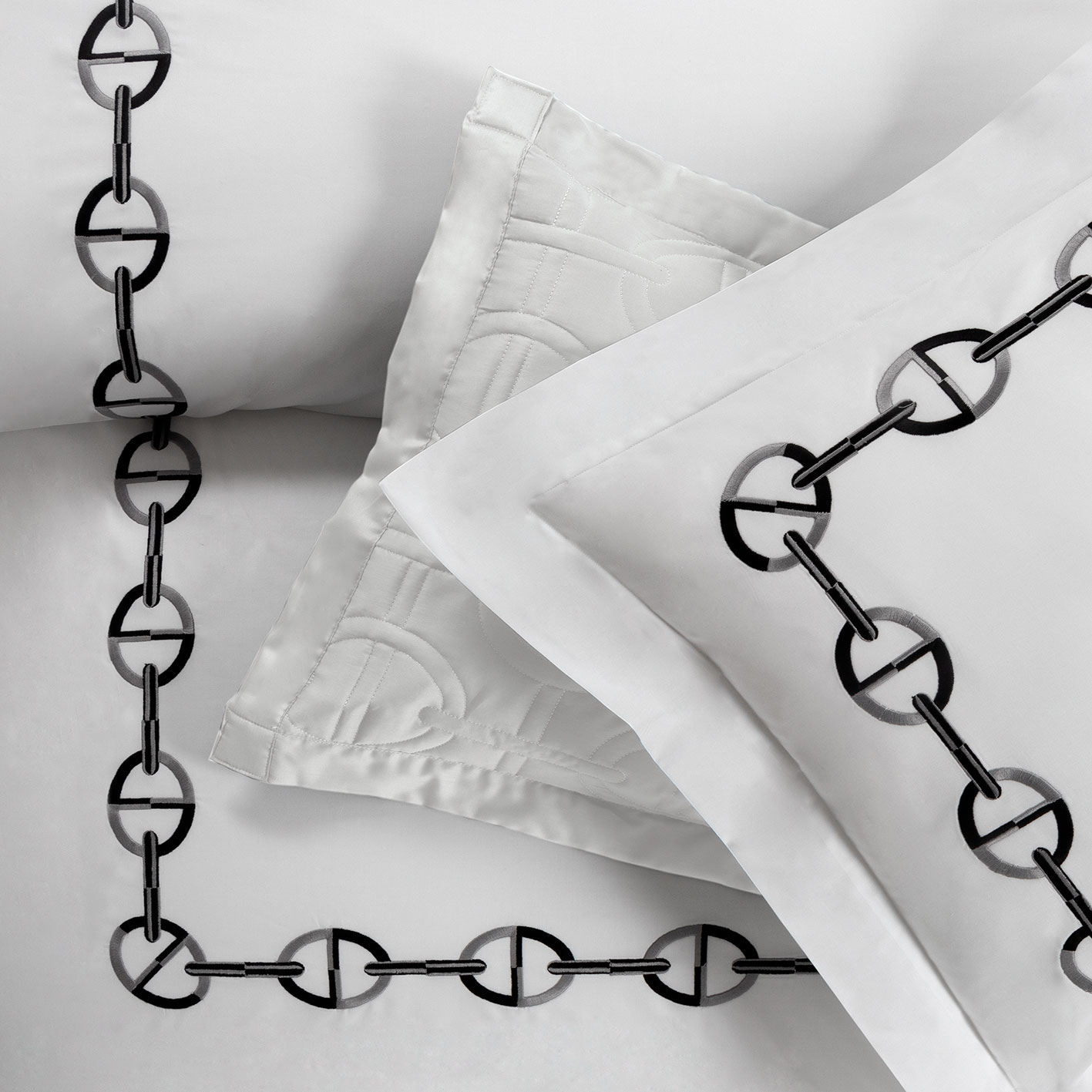 Chaine Bed and Bath Linens