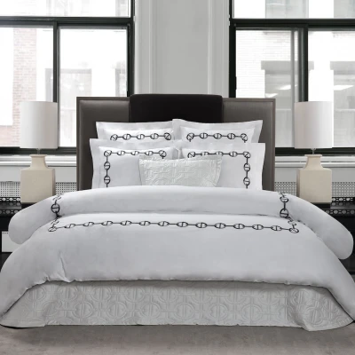 Chaine Embroidery Quilted Coverlet