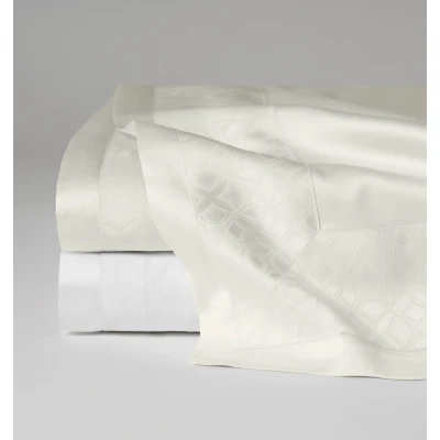 Sferra Giza 45 Quatrefoil