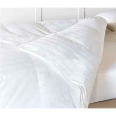 Cortina Comforter