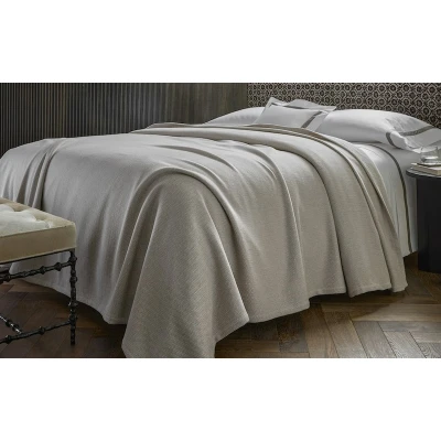 Matouk Avalon Blanket