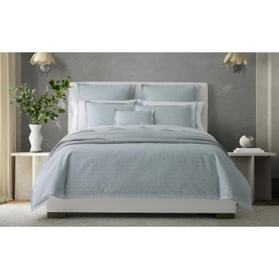 Matouk Schumacher Catarina