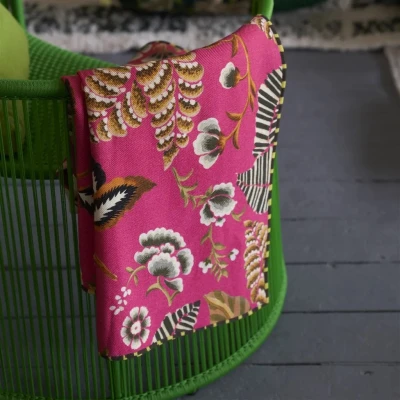 Rose De Damas Cerise Throw