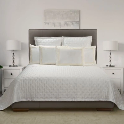Montenero Coverlet White/Ivory