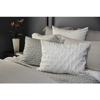 SDH Petalo Decorative Pillows