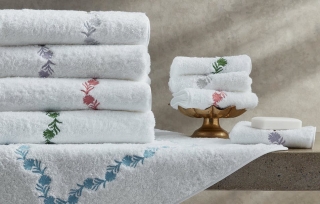 Matouk Daphne Towels